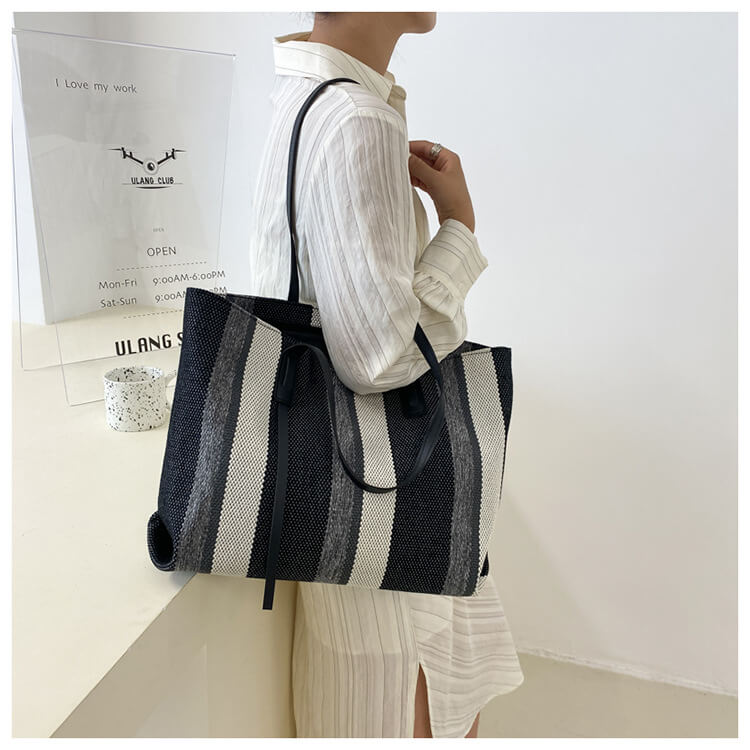 Lightweight Simple Stripe Shoulder Tote Bag