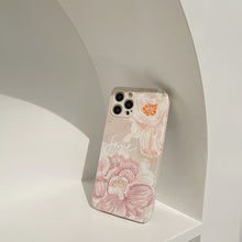 Load image into Gallery viewer, Spring Flower Pearl Chain Case
